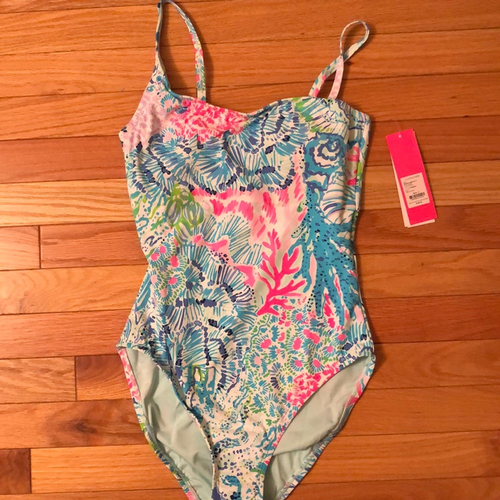 Lilly Pulitzer larue one piece sink or swim suit
